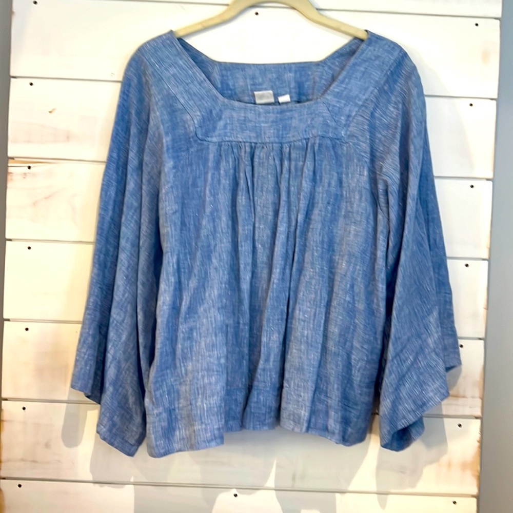 Gap linen blouse, size Small